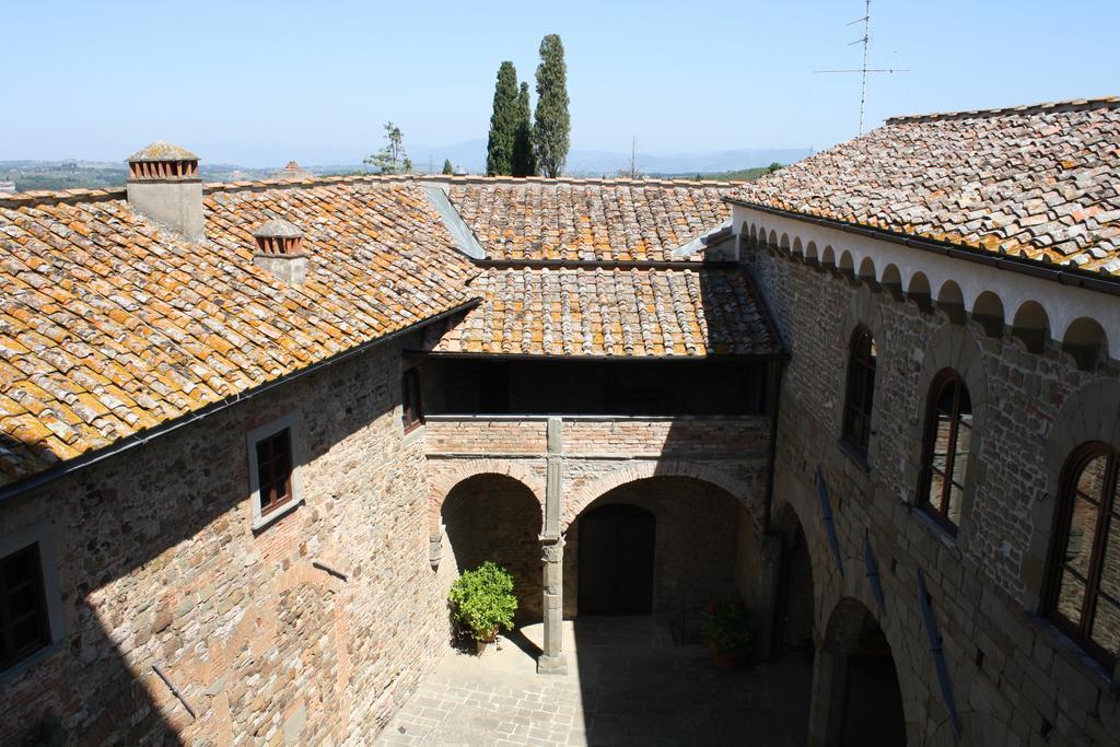 Готель Castello Di Mugnana Екстер'єр фото